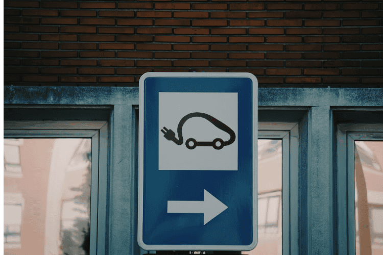 Installateur borne de recharge en entreprise